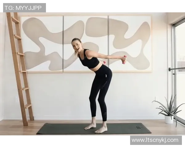 哑铃瘦腿训练全攻略打造修长美腿的有效方法与技巧分享